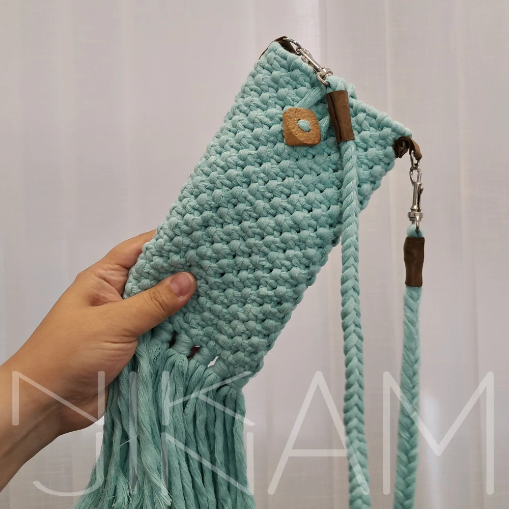 Macramé kabelka na mobil