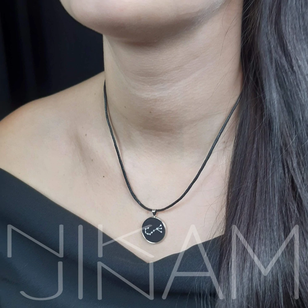 Vyšívané souhvězdí ŠTÍR, svítící ve tmě 