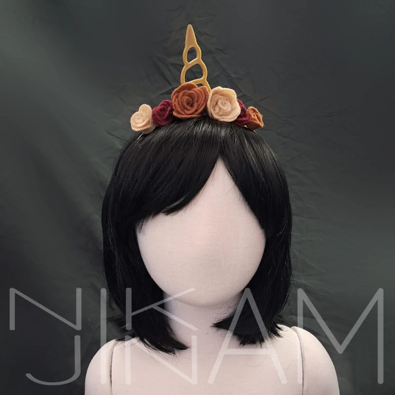 Jednorožčí čelenka s květinami