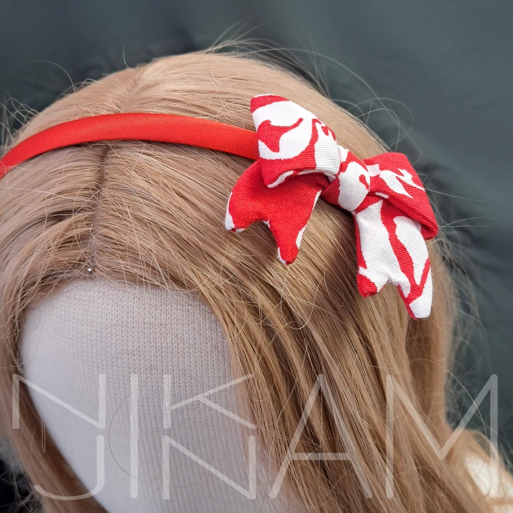 Čelenka červenou látkovou mašlí - červená