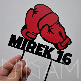 Dortový zápich boxerské rukavice se jménem a číslem na přání