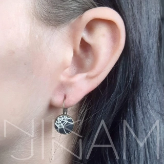 Vyšívané náušnice pavučina 1